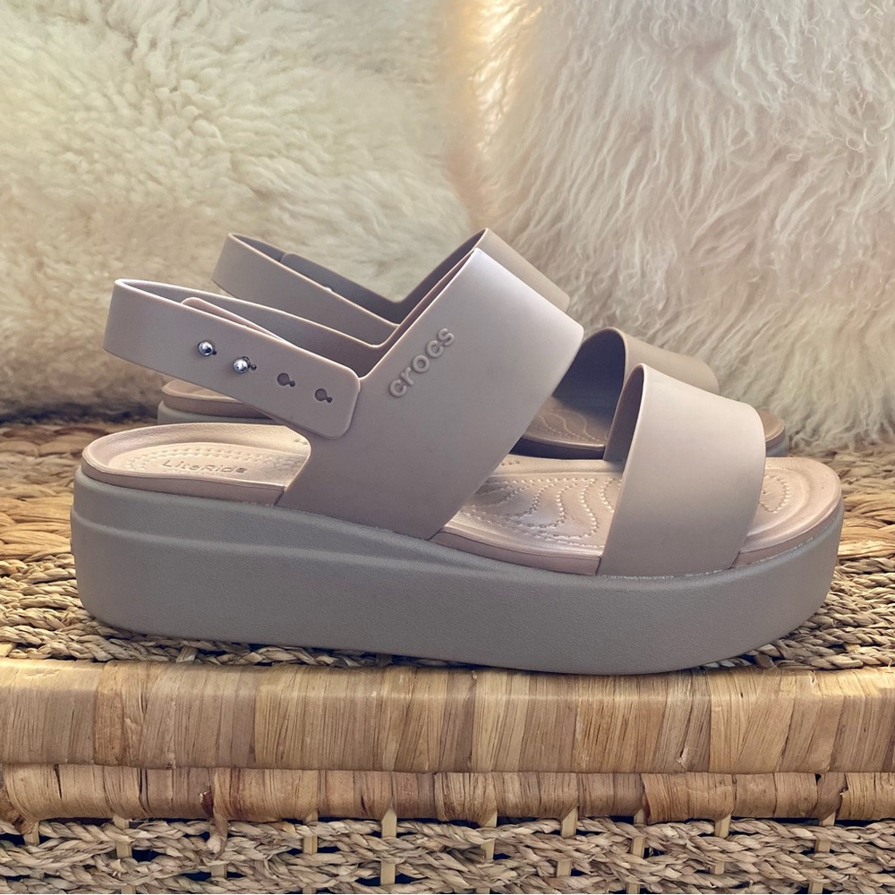 Crocs Brooklyn Low Wedge Sandal